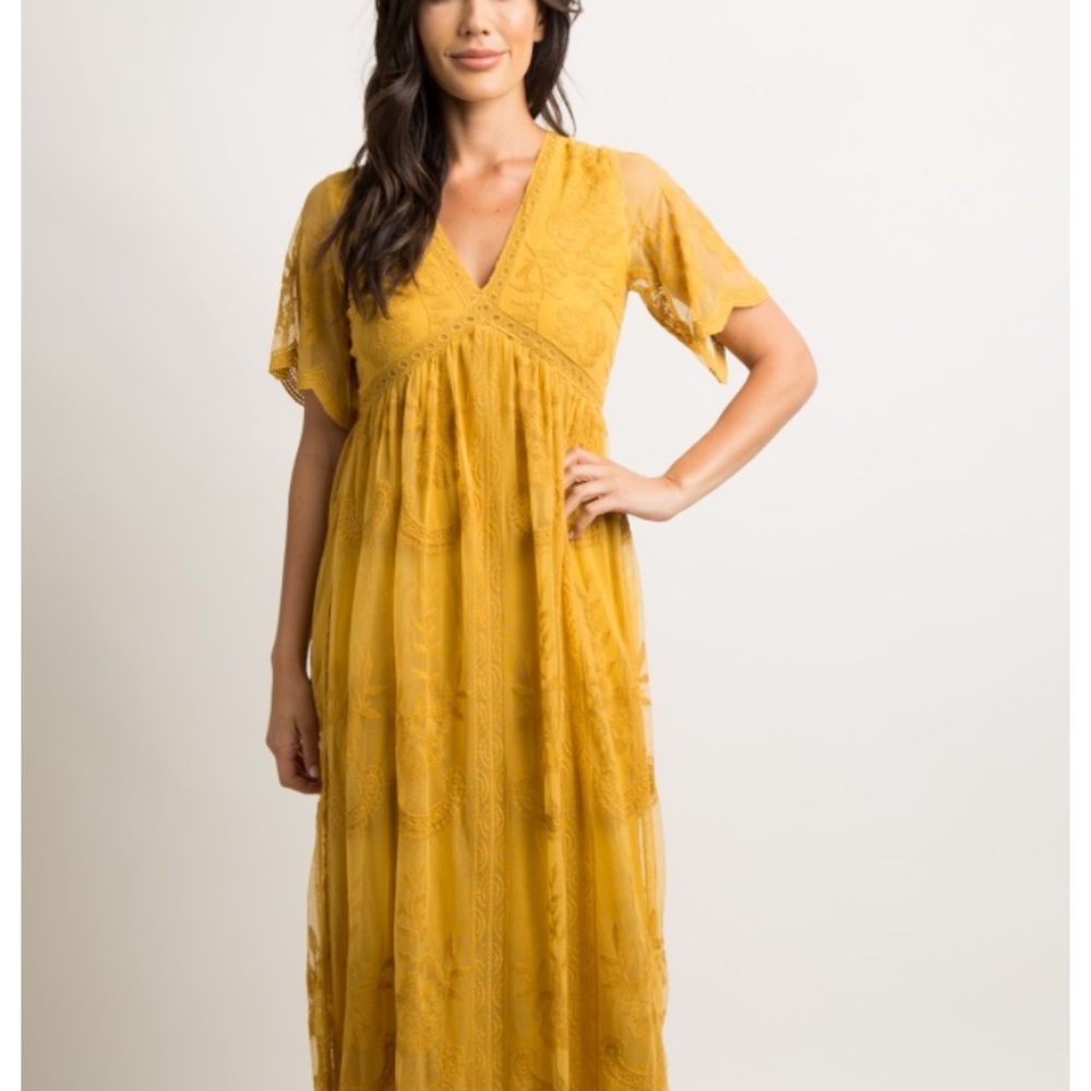 Long maxi lace dress